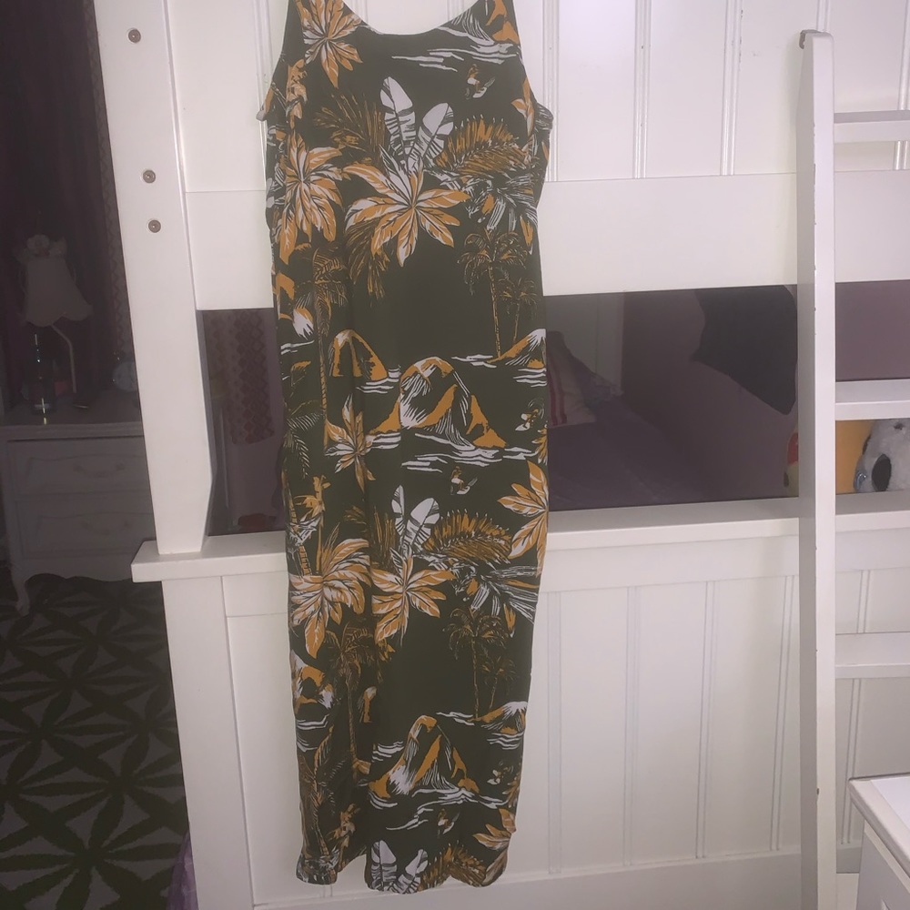 Tropical like dress